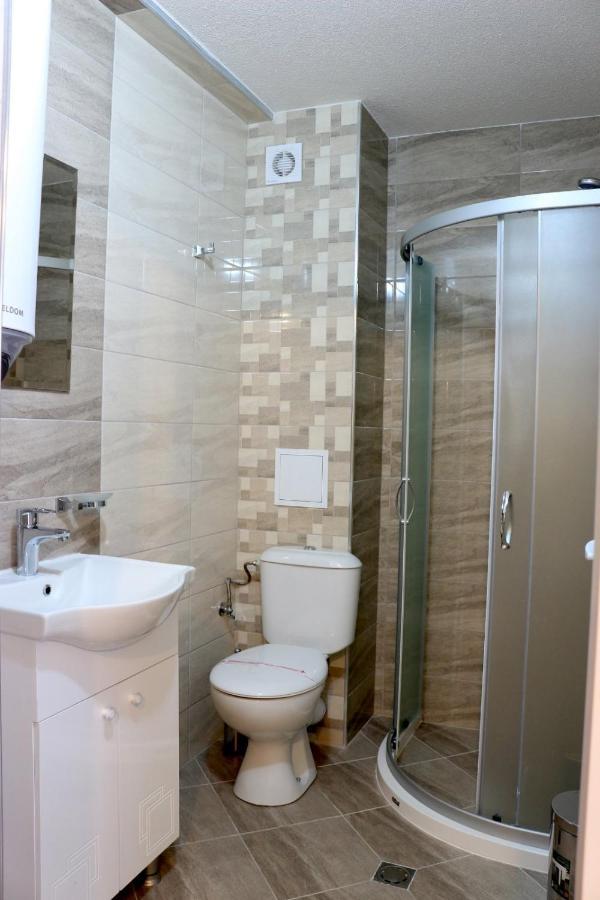 Къща За Гости Тони Zlatograd Exterior photo